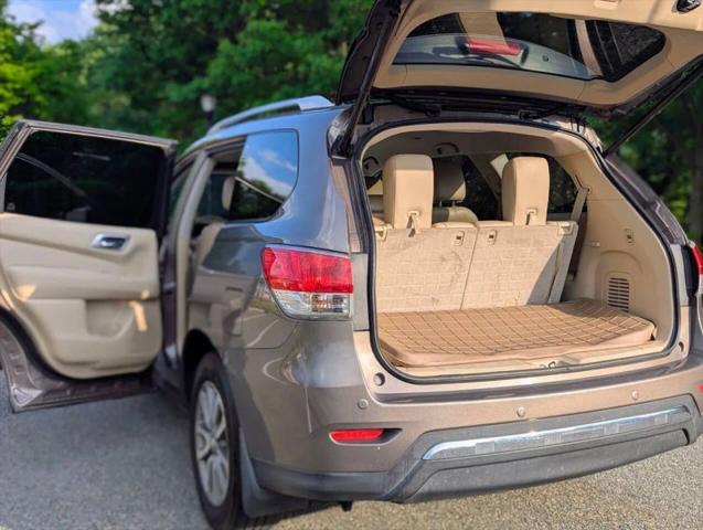 2014 Nissan Pathfinder SL