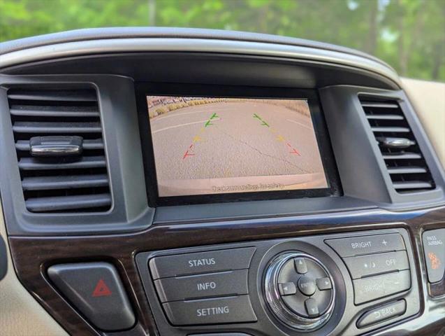 2014 Nissan Pathfinder SL