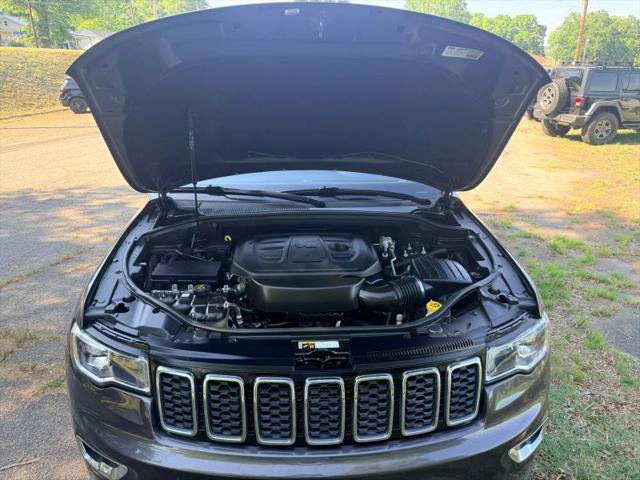 2019 Jeep Grand Cherokee Laredo E 4x4