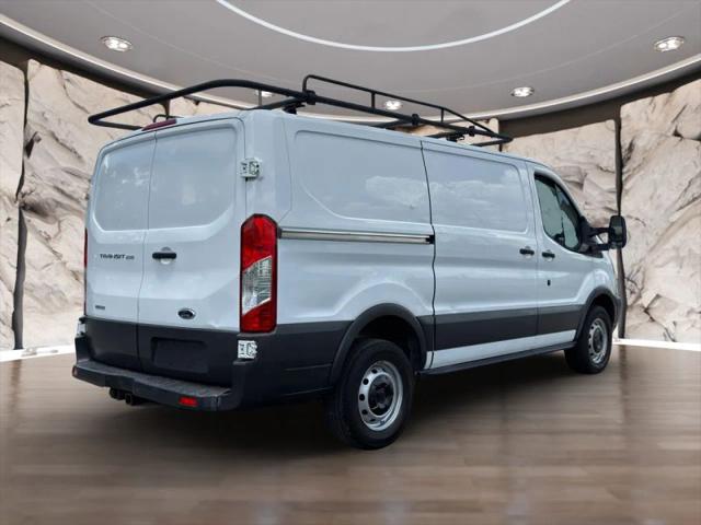 2015 Ford Transit w/Sliding Side Door w/RWB