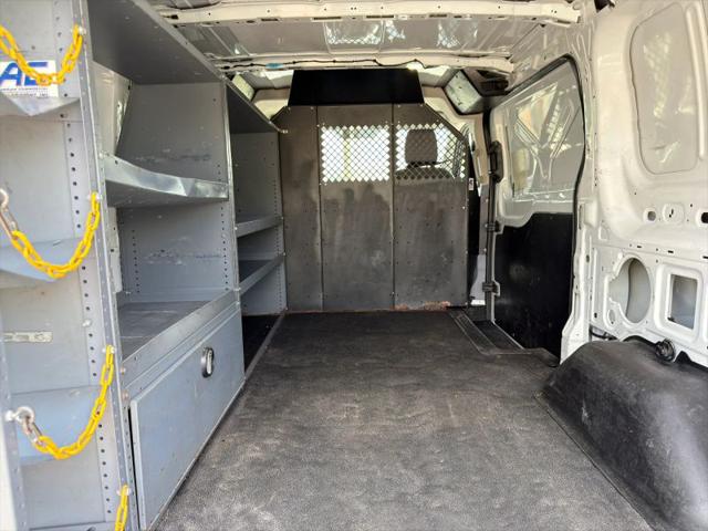 2015 Ford Transit w/Sliding Side Door w/RWB
