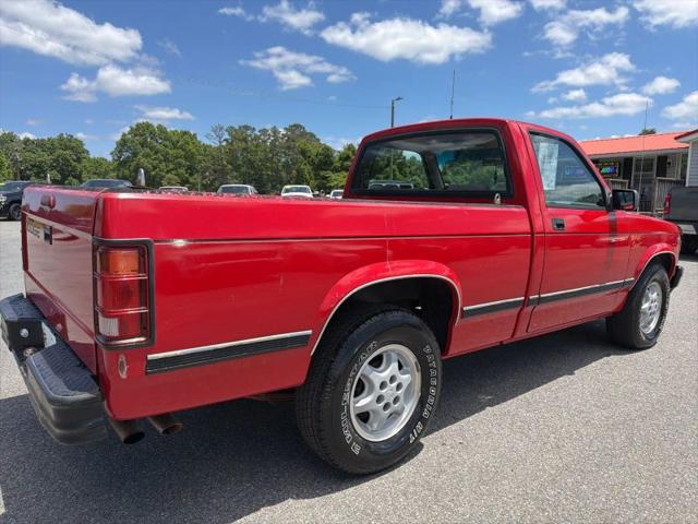 1995 Dodge Dakota Base