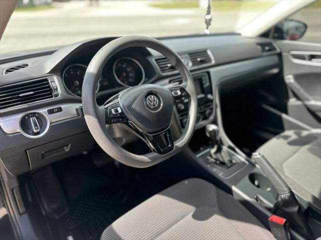 2017 Volkswagen Passat 1.8T S