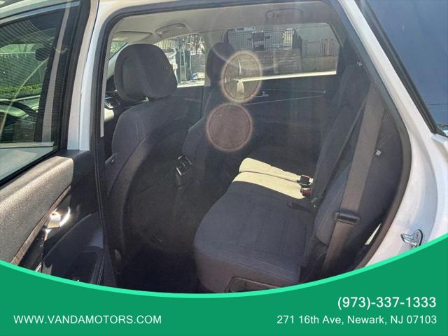 2016 Kia Sorento 3.3L LX