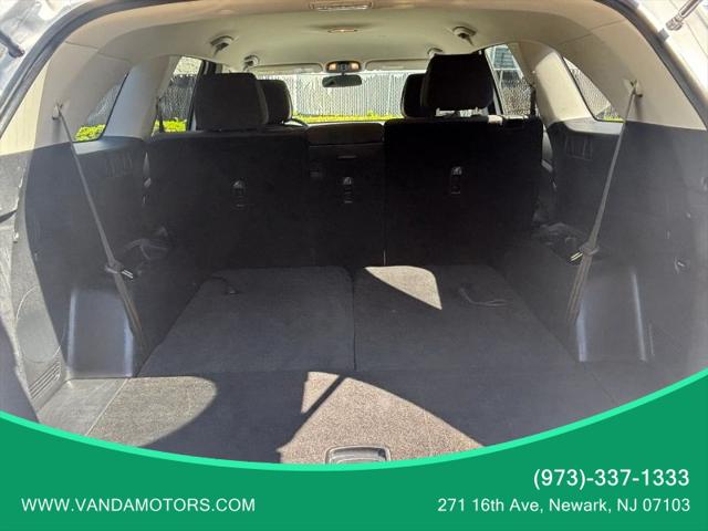 2016 Kia Sorento 3.3L LX