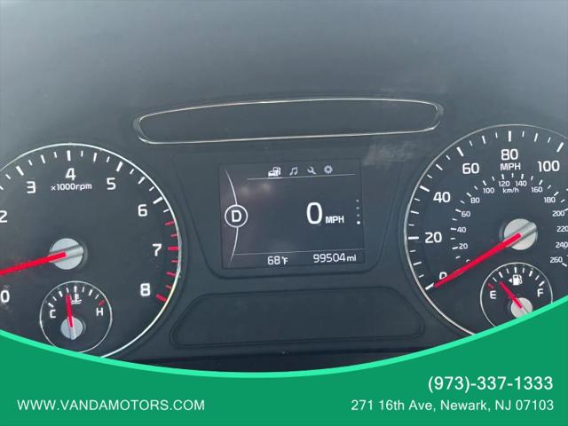 2016 Kia Sorento 3.3L LX