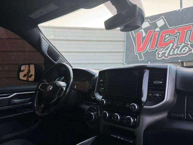 2020 Ram 1500 Big Horn Crew Cab 4x4 5'7" Box