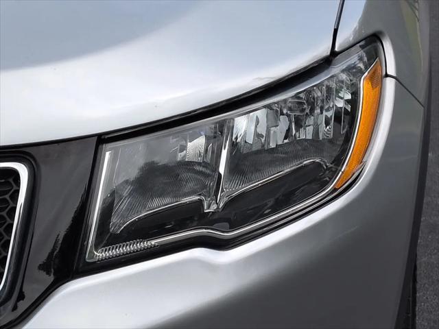 2018 Jeep Compass Latitude FWD