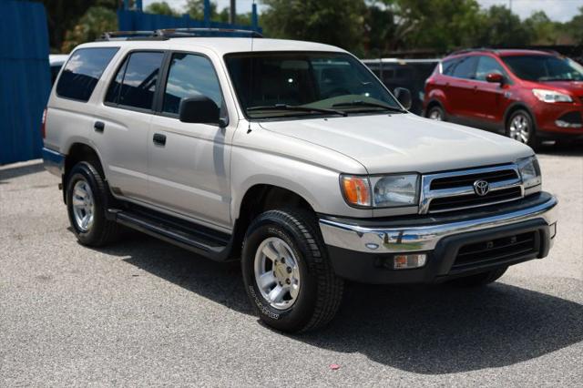 2000 Toyota 4Runner Base