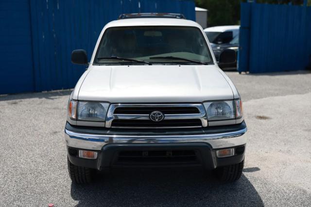 2000 Toyota 4Runner Base