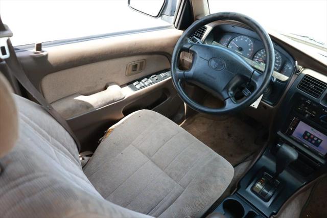 2000 Toyota 4Runner Base