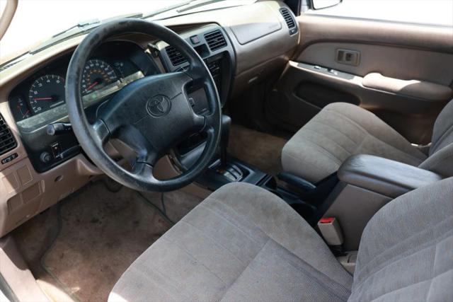 2000 Toyota 4Runner Base