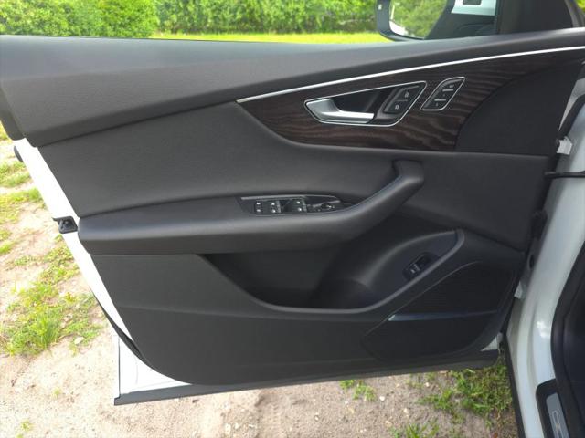 2021 Audi Q8 Premium Plus 55 TFSI quattro Tiptronic