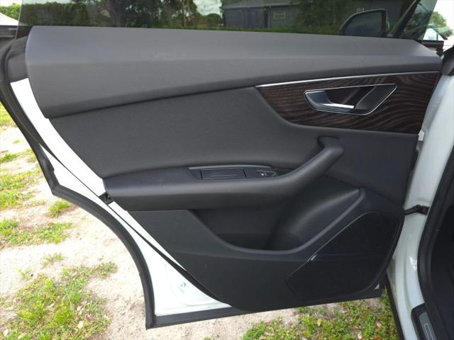 2021 Audi Q8 Premium Plus 55 TFSI quattro Tiptronic