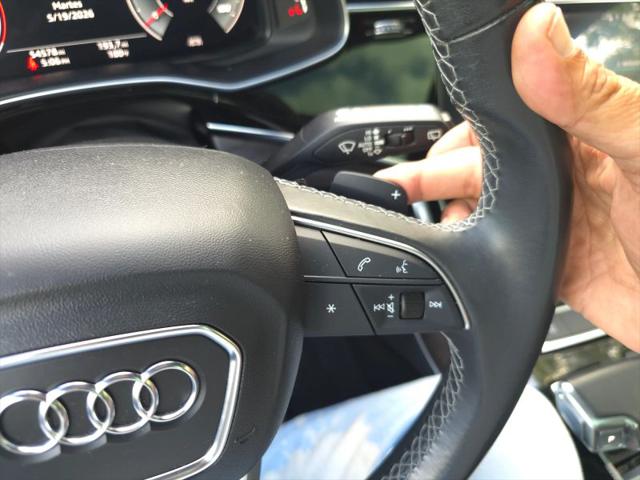 2021 Audi Q8 Premium Plus 55 TFSI quattro Tiptronic