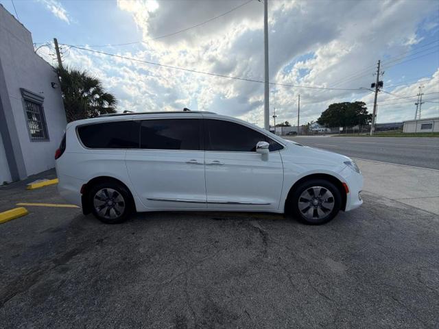 2019 Chrysler Pacifica Hybrid Limited