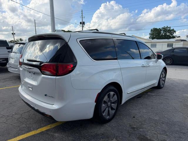 2019 Chrysler Pacifica Hybrid Limited