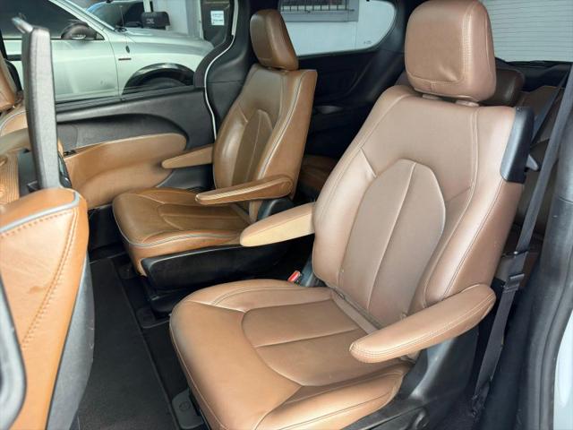 2019 Chrysler Pacifica Hybrid Limited