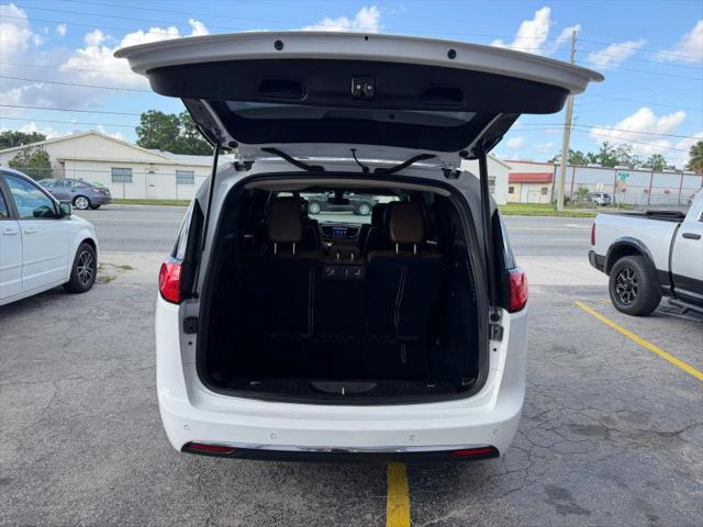 2019 Chrysler Pacifica Hybrid Limited
