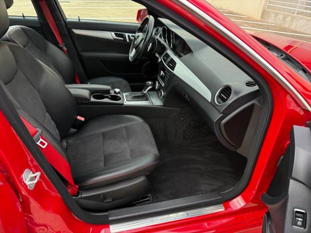 2014 Mercedes-Benz C-CLASS C 300 Sport 4MATIC