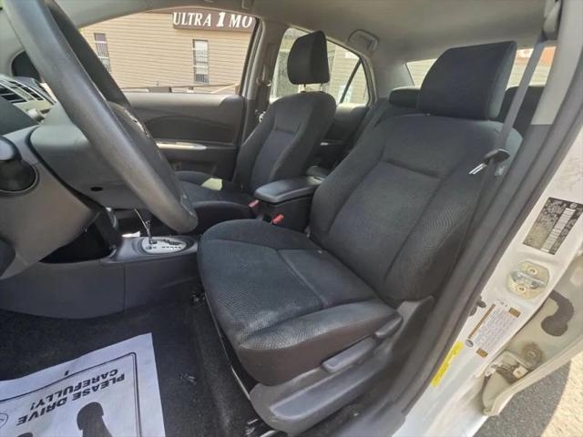 2010 Toyota Yaris Base