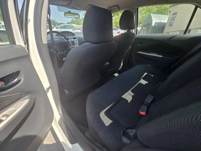 2010 Toyota Yaris Base