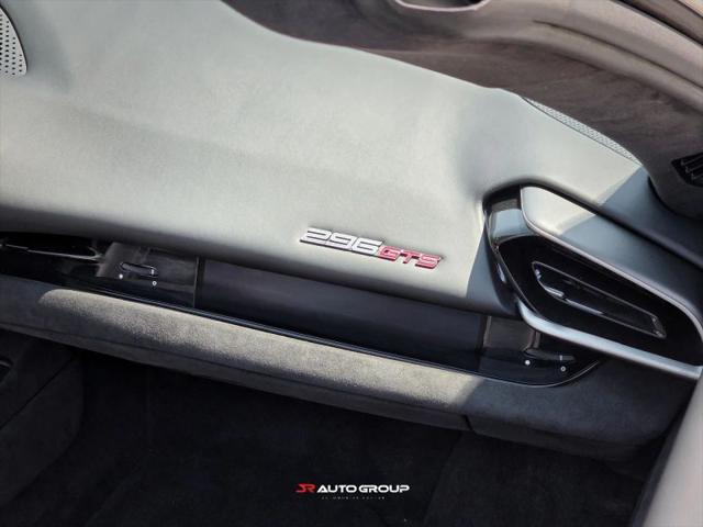 2024 Ferrari 296 GTS Base