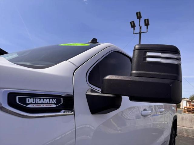 2022 GMC Sierra 1500 4WD Double Cab Standard Box SLE