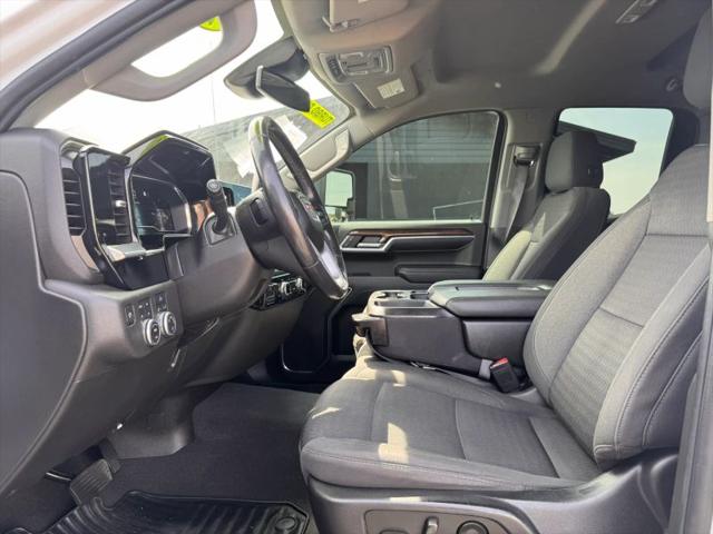2022 GMC Sierra 1500 4WD Double Cab Standard Box SLE