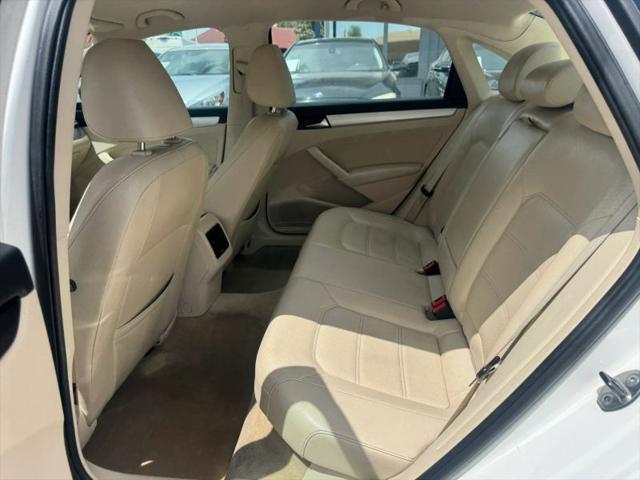 2013 Volkswagen Passat 2.5L SE