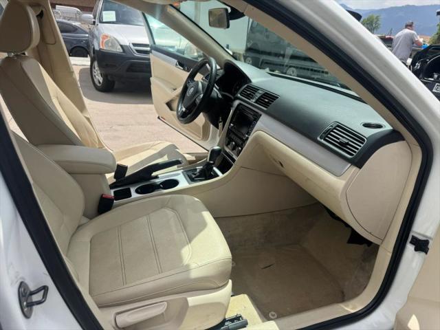 2013 Volkswagen Passat 2.5L SE