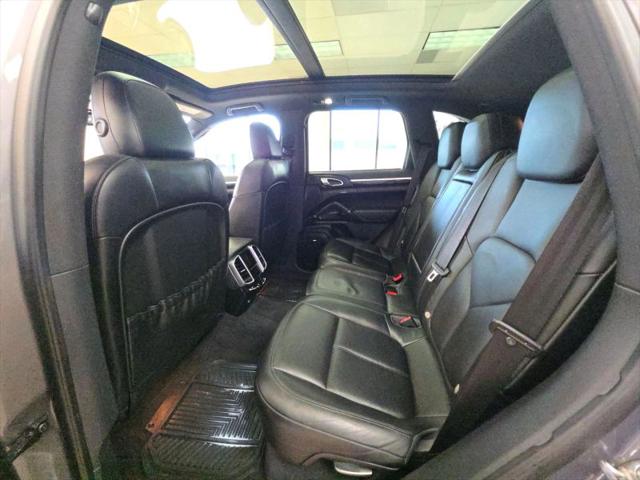 2013 Porsche Cayenne Base