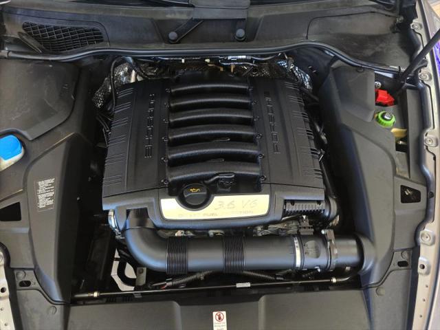 2013 Porsche Cayenne Base
