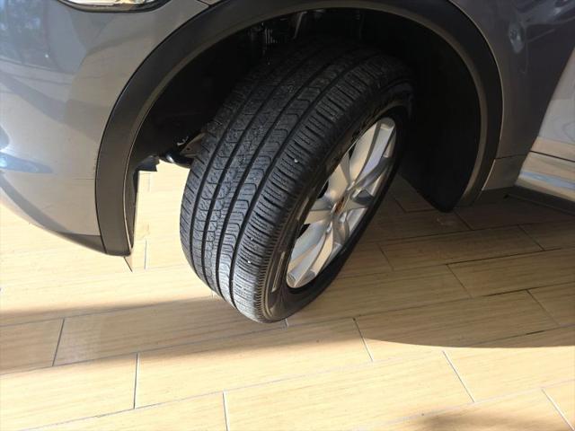 2013 Porsche Cayenne Base