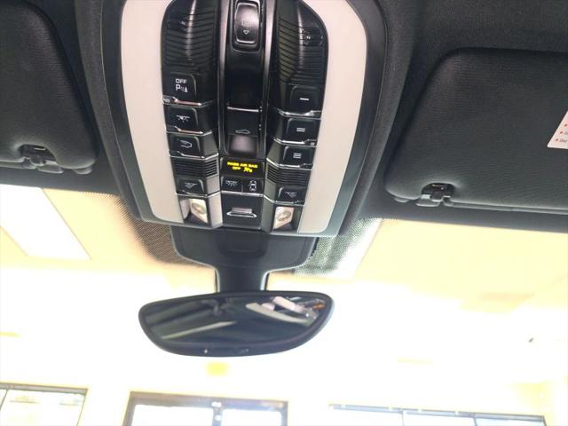 2013 Porsche Cayenne Base