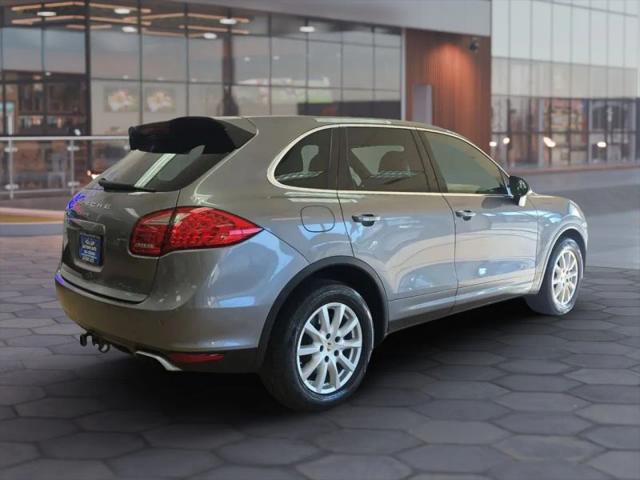 2013 Porsche Cayenne Base