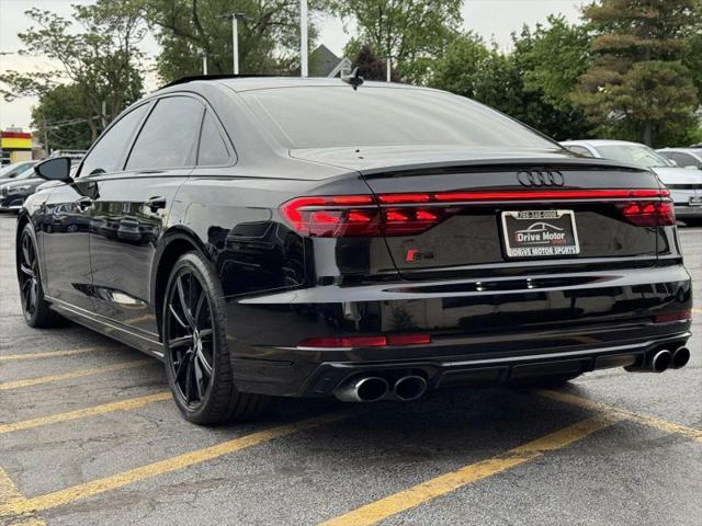 2022 Audi S8 TFSI quattro Tiptronic