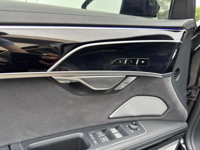 2022 Audi S8 TFSI quattro Tiptronic