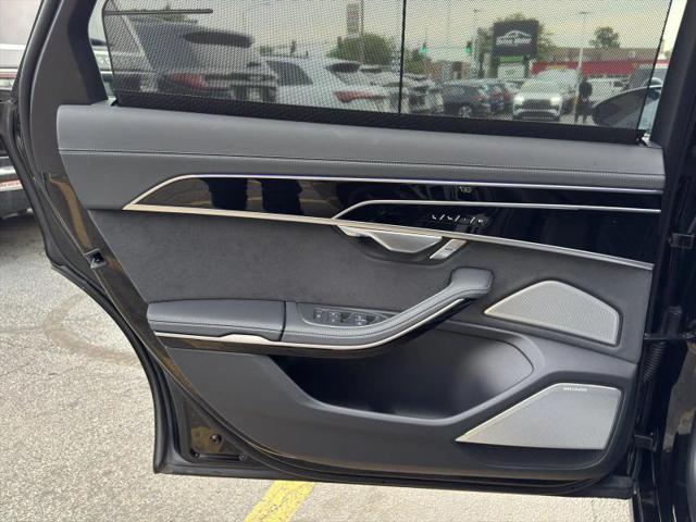 2022 Audi S8 TFSI quattro Tiptronic