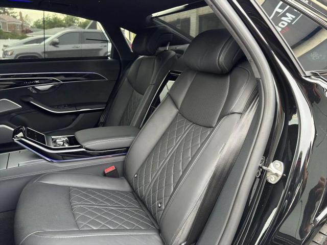 2022 Audi S8 TFSI quattro Tiptronic