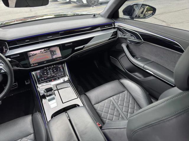 2022 Audi S8 TFSI quattro Tiptronic