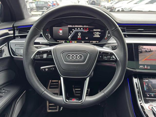 2022 Audi S8 TFSI quattro Tiptronic