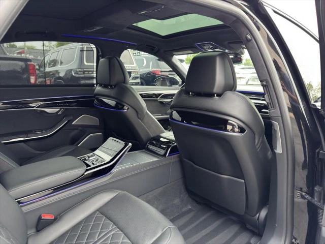 2022 Audi S8 TFSI quattro Tiptronic