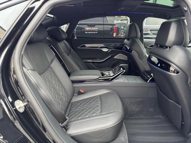 2022 Audi S8 TFSI quattro Tiptronic