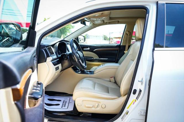 2017 Toyota Highlander Limited