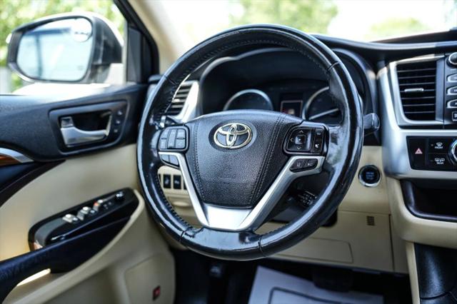 2017 Toyota Highlander Limited