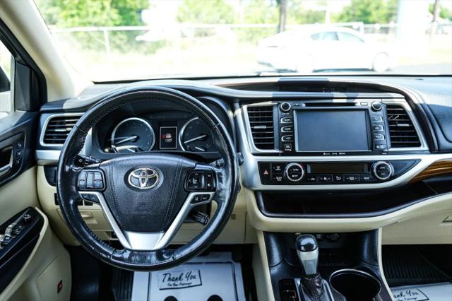 2017 Toyota Highlander Limited