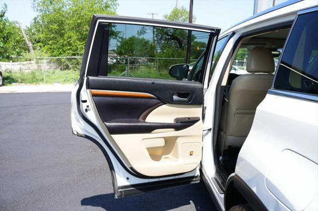 2017 Toyota Highlander Limited