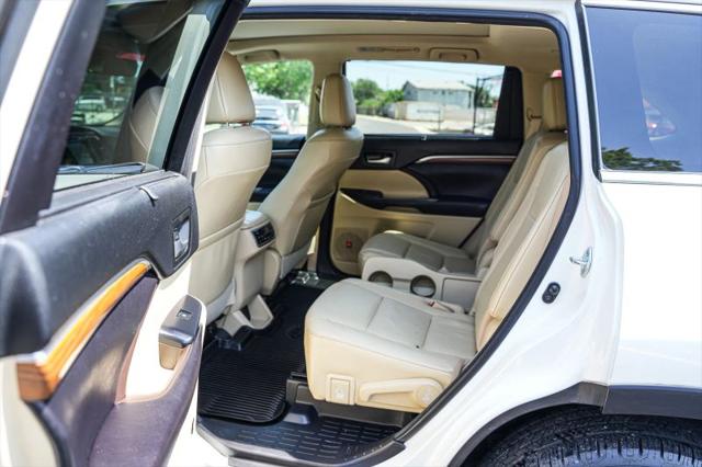 2017 Toyota Highlander Limited