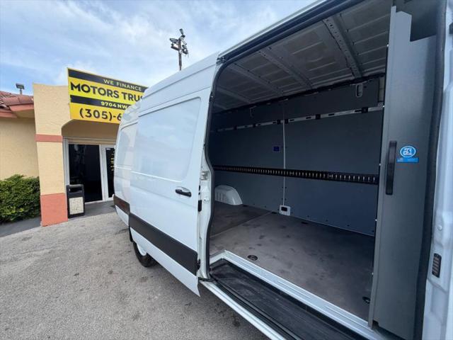 2024 Mercedes-Benz Sprinter 2500 High Roof 4-Cyl Diesel